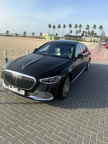 Mercedes -Maybach  S -Class S680