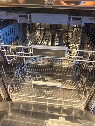 Used Built-in Dishwasher - great Working Condition