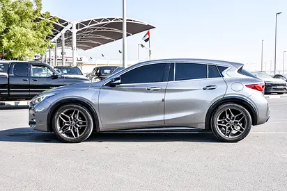2018 Infiniti Q30 照片 4