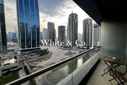 Lake View | Spacious Layout | Tenanted