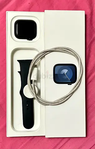 Apple Watch with Extra Band and Charger - Good Condition