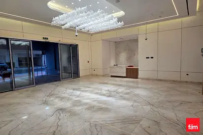 Brand New / Prime Location / Fitted Kitchen