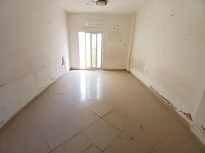 Lavish 1bhk fully family Building just rent 32k