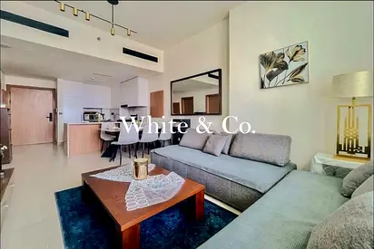 MODERN FURNISHED | VACANT NOW| POOL VIEW