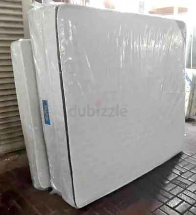 180x200cm King size mattress with top foam.  Same day delivery available