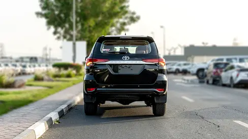 Toyota Fortuner, миниатюра 5