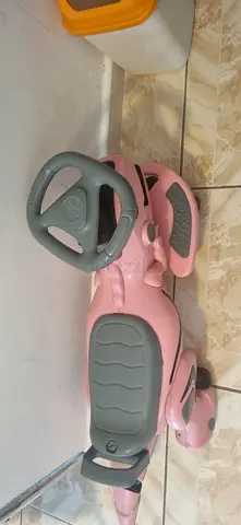 Four wheel twister car