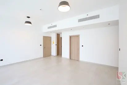 New 3 BR with Maid room Flat Available