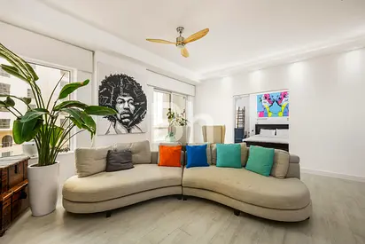 Unique and Renovated | 1 bed study | Low Floor
