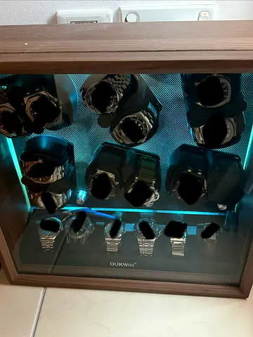 Automatic Watch Winder 12 watch + 6 display.
