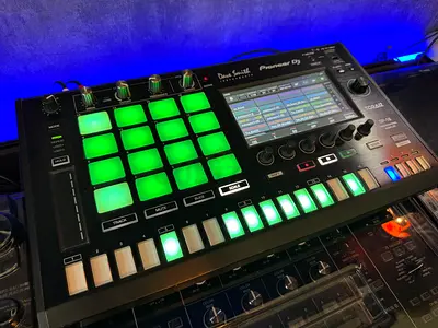 Pioneer Toraiz sp-16, sampler