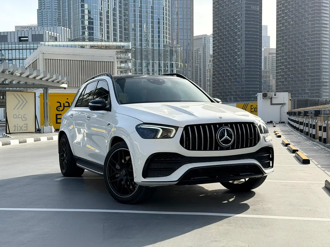 Mercedes-Benz GLE-Class 2022 — photo 1 of 17