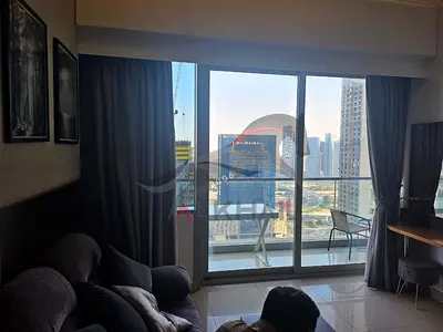 High-Floor | Chiller Free | | Vacant | Furnished