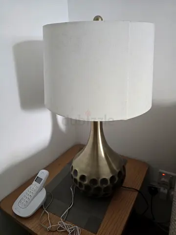 A pair of hi-quality Brass Table Lamps with White Fabric Shade - Good Condition