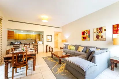 Spacious 2BR | The Greens | All Bills Included