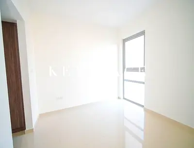 Attractively Priced Modern Flat in a Thriving Locale | Resale