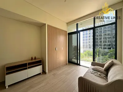 CHILLER FREE // BEST LOCATION// VERY SPACIOUS