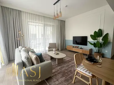 Fully Furnished | Luxury Upgrade | Direct Beach Access