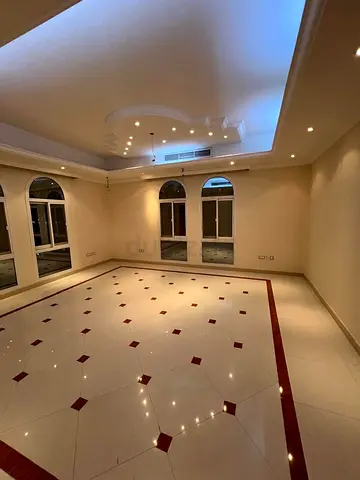 Studio family room for rent in Al reshidiya Dubai