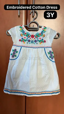 Girls dress 3Y