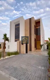 🏡 2 - 🏡 Luxury Custom-Finished Villa for Sale in Al Helio 2 - Ajman