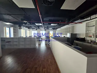 VACANT | OFFICE SPACE | FURNISHED