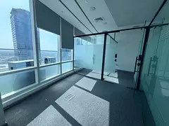 3 GLASS PARTITIONS | READY TO MOVE IN | NEAR METRO