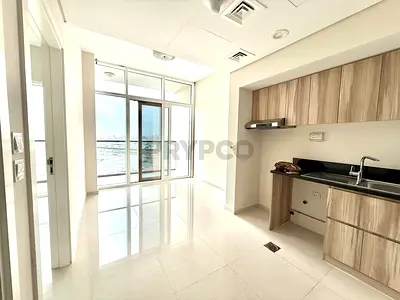Unfurnished | Lagoons view | Vacant | upto 4 chqs