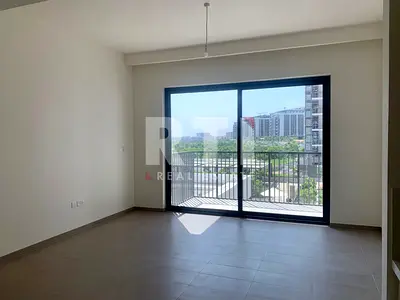 PARK VIEWS | CALM | READY TO MOVE