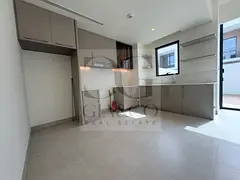 Brand New | Chiller Free | Close To Pool