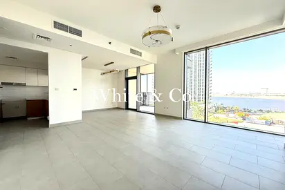 Bright & Spacious | Corner layout | 2 Bed