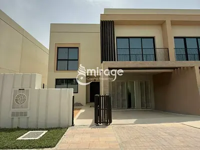 Spacious 3BR Duplex | Premium Location