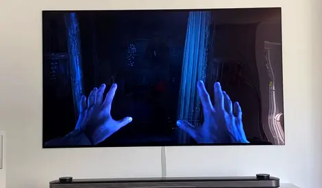 77” LG SIGNATURE OLED W8 77-inch 4K TV – Ultra Thin Premium OLED TV