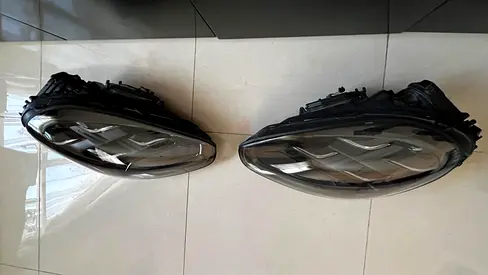 Porsche headlights