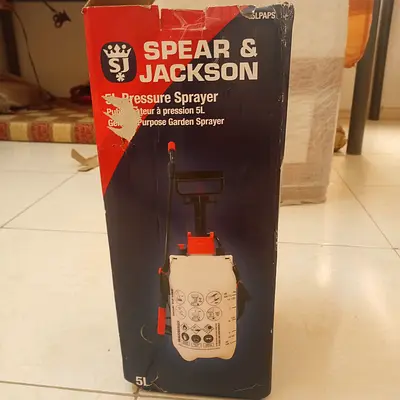 Spear  Jackson 5L Pressure Garden Sprayer (new in box)