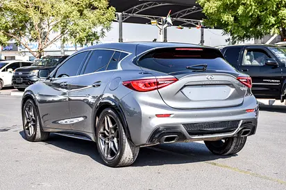 2018 Infiniti Q30 照片 5