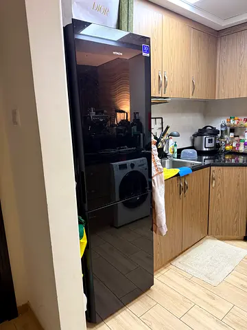 ✨ FOR SALE – Hitachi 330L Bottom Freezer Fridge ✨