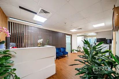 Vacant | DMCC Licence | Metro Access