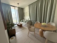 Contemporary 2BR+Pool | Vacant | Community View