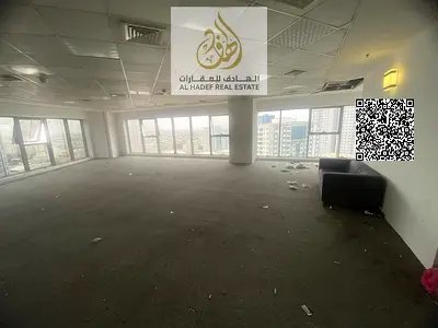 مكاتب وعيادات للإيجار في الراشدية 3 | مساحات كبيرة | باركن | تكييف مجاني