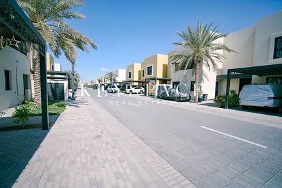 Ready-to-Move Green Villa | Functional Elegance with Seamless Design | Resale