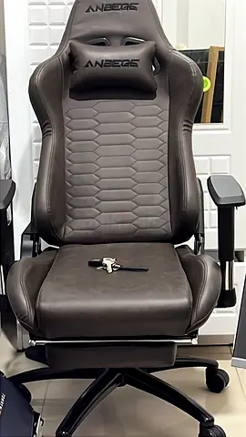 Gray ANBEG ergonomic gaming/office recliner chair with footrest