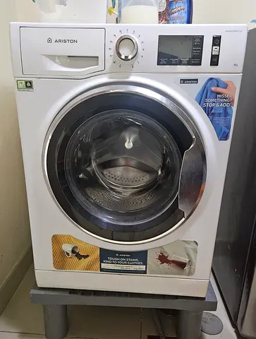 Ariston Front Load Washing Machine - Good Working Condition