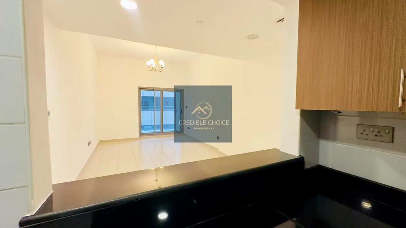 Near Metro and Malls | Neat and Clean | Only Family