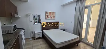 Spacious| Vacant | Prime Location| Furnished