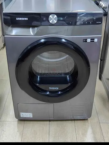 Samsung 9 kg new model wifi model dryer same like new conditon for sale 900 aed