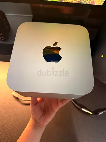 Mac Studio 2022, M1 Ultra, 64-core GPU, 128GB RAM, 1TB SSD