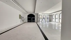 | ELEGANT AND SPACIOUS VILLA WITH DRIVER ROOM |
