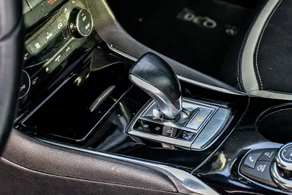 2018 Infiniti Q30 照片 16