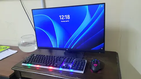 Desktop PC i5 7th Gen | 8GB RAM | SSD + HDD | Ready for School, Office, and Light Gaming.